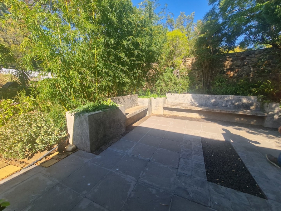 6 Bedroom Property for Sale in Waverley Free State